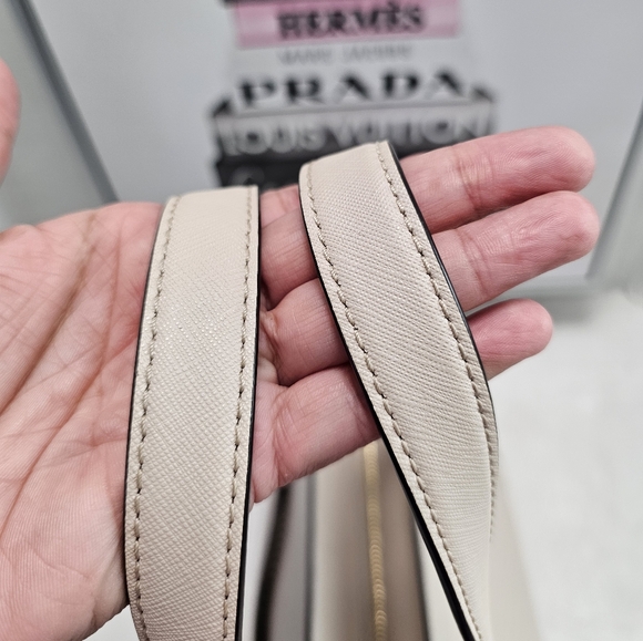 Pre-owned Kate Spade Oakwood Street Chandra Tote Tusk - Picture 9 of 9